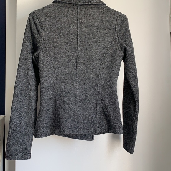 Guess charcoal gray jacket size small - Picture 3 of 5